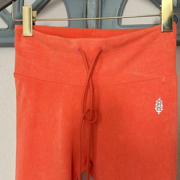 NWOT Free People High Rise Leggings Orange Peach Drawstring M/L Gym Activewear - Picture 2 of 15